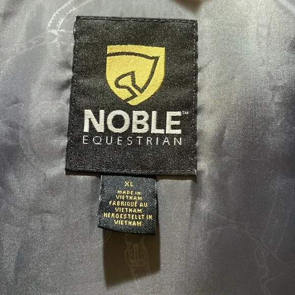 Women's Purple Puffer Vest - Picture 5 of 7